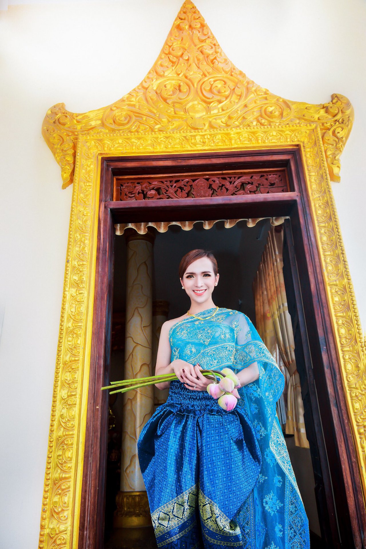 tung-anh-dep-xuat-sac-hot-girl-chuyen-gioi-tran-doan-con-bat-mi-mong-muon-tang-nha-cho-nguoi-ngheo