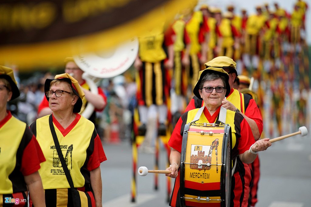Lễ hội đường phố đặc sắc tại Festival Huế