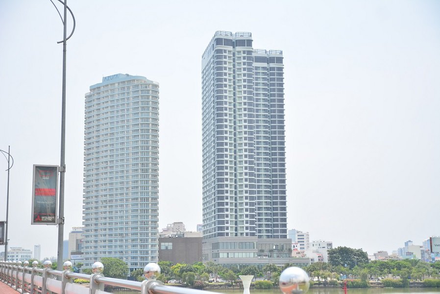 khong-mua-ve-vao-khan-dai-nguoi-dan-va-du-khach-xi-cho-nao-de-thuong-thuc-phao-hoa-man-nhan