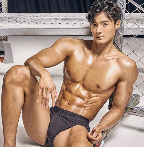 nhan-sac-doi-thuong-gay-thuong-nho-cua-tan-nam-vuong-quoc-te-2018