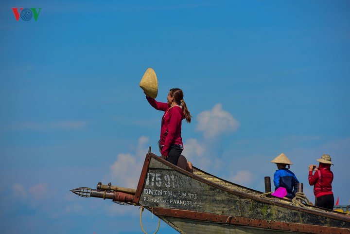 Sôi nổi giải đua ghe truyền thống chào mừng Festival Huế 2018
