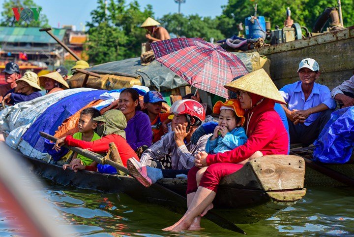 Sôi nổi giải đua ghe truyền thống chào mừng Festival Huế 2018