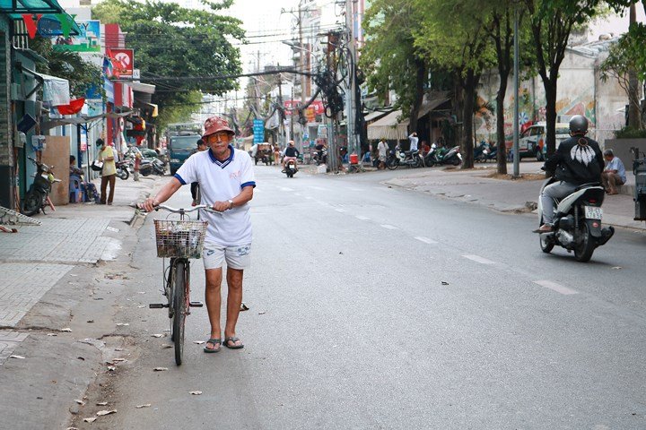 chân dung người đàn ông âm thầm Chân dung người đàn ông âm thầm