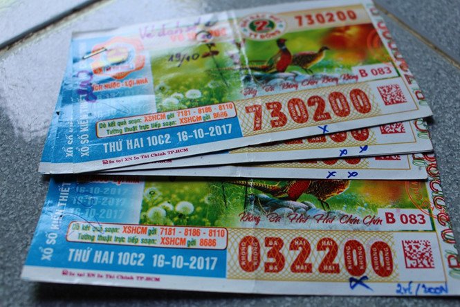 ba-ngoai-dat-chau-ban-ve-so-ngay-trung-tam-sai-gon-cho-giac-mo-di-hoc