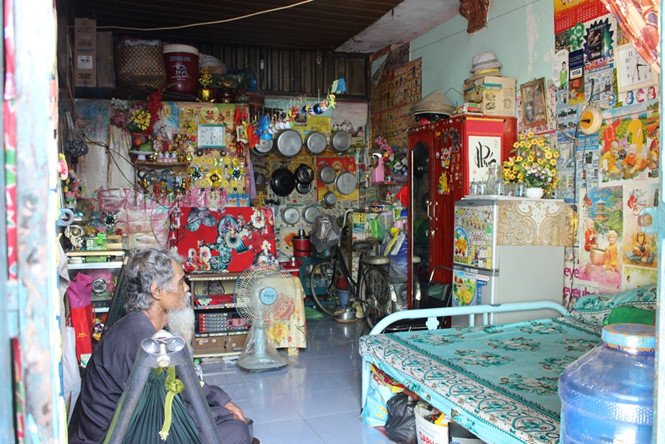 ba-ngoai-dat-chau-ban-ve-so-ngay-trung-tam-sai-gon-cho-giac-mo-di-hoc