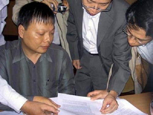 doanh-nhan-nguyen-trung-ha-manh-tay-chi-32-ty-dong-giup-cuu-tgd-oceanbank-thoat-an-tu-la-ai