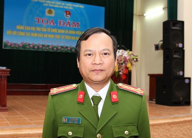 Đại tá Võ Tuấn Dũng vừa làm việc với VKSND Phú Thọ chiều 3/5