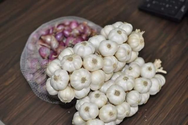 ve-quang-ngai-nen-an-gi