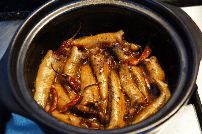 ve-quang-ngai-nen-an-gi