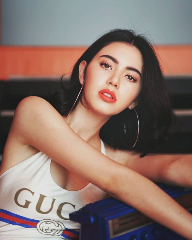 guong-mat-nang-tho-trong-trailer-chinh-thuc-chay-ngay-di-cua-son-tung-m-tp-cuoi-cung-da-lo-dien