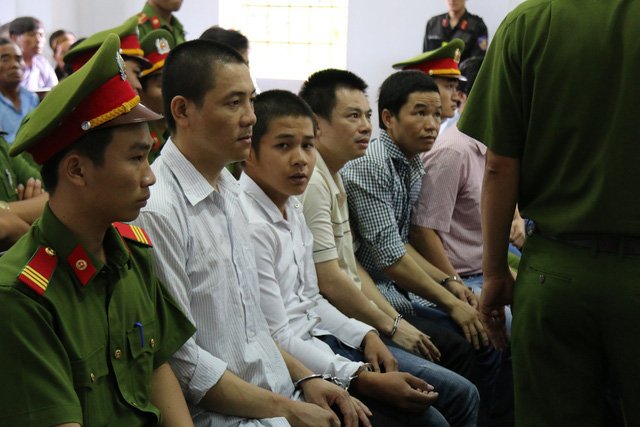 hoan-xu-vu-no-sung-o-dak-nong-lam-16-nguoi-thuong-vong