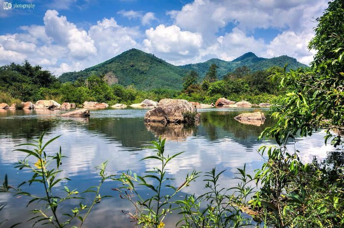 ve-binh-dinh-nen-di-dau