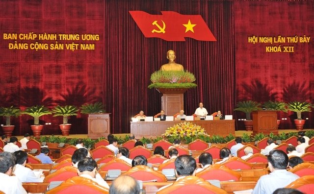 hoi-nghi-lan-thu-7-trung-uong-thao-luan-bo-nhiem-can-bo-chong-chay-chuc-chay-quyen
