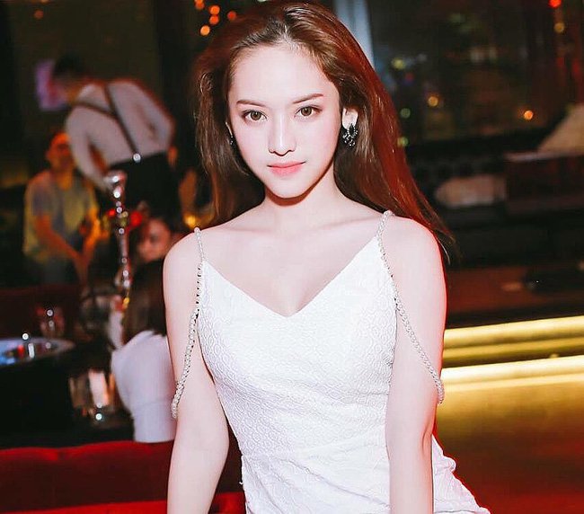 thuy-vi-hot-girl-noi-tieng-nho-tai-tieng
