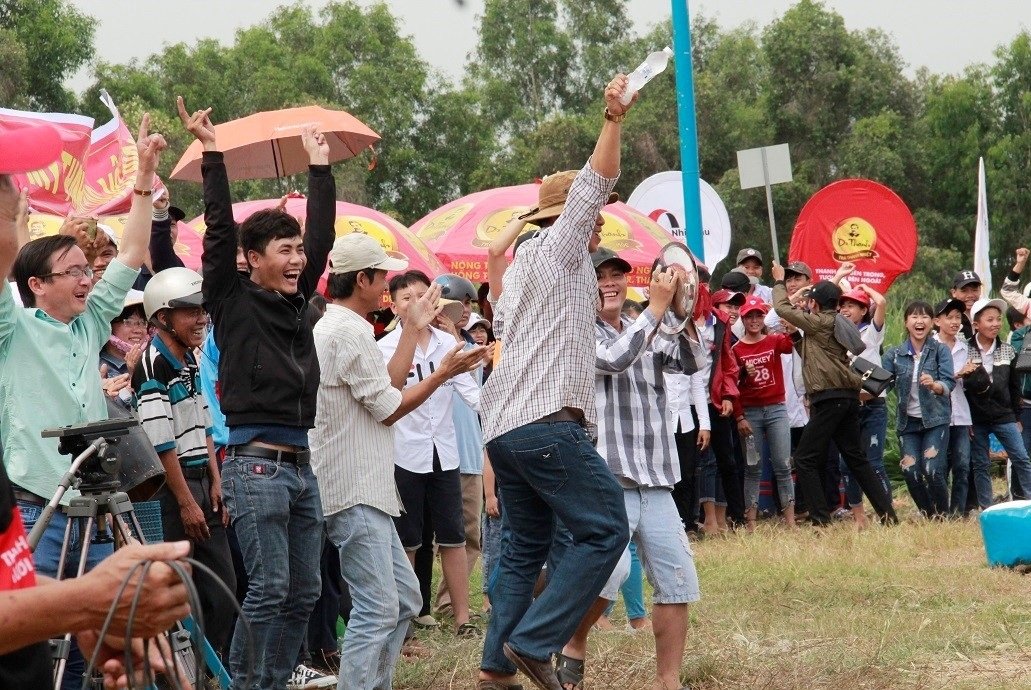 tan-hiep-phat-tiep-tuc-mang-nhip-cau-uoc-mo-ve-voi-nguoi-dan-ngheo-cai-lay