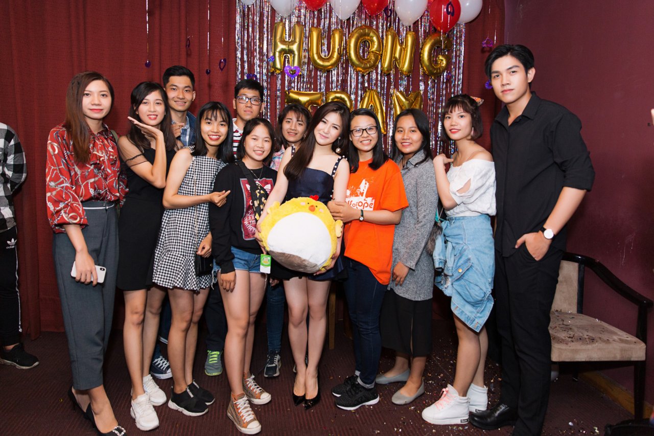 huong-tram-that-tho-nhung-chan-thanh