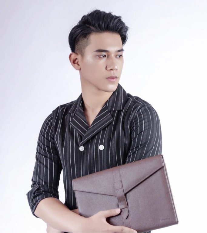nguoi-mau-quoc-viet-ca-showbiz-hop-lai-cung-khong-dau-noi-son-tung-m-tp