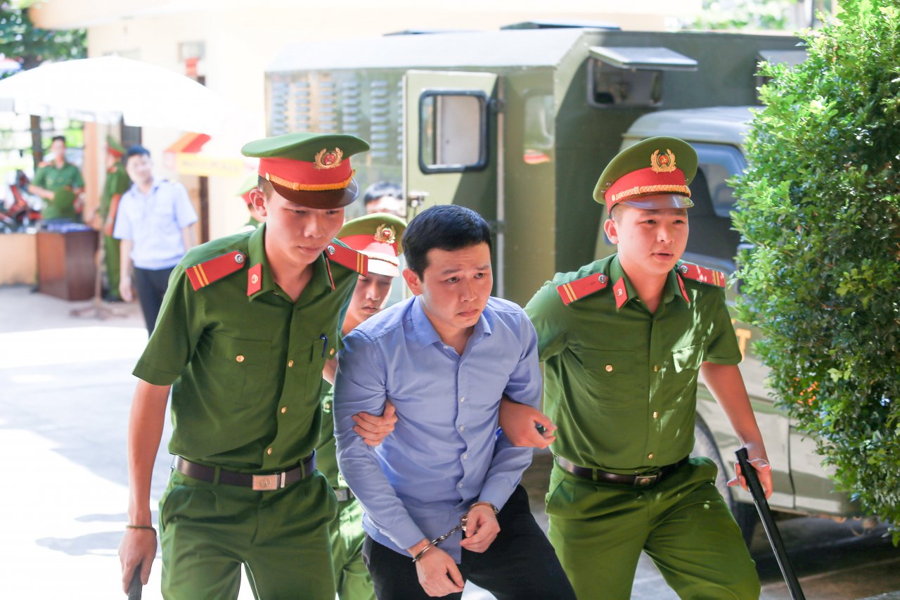 xet-xu-bac-sy-luong