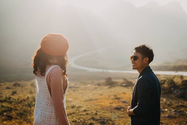 Gặp nhau giữa giàn khoan, chàng trai Malaysia về nhà soạn văn bản dài ngàn chữ xin được yêu cô gái Việt