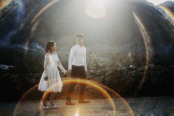 Gặp nhau giữa giàn khoan, chàng trai Malaysia về nhà soạn văn bản dài ngàn chữ xin được yêu cô gái Việt