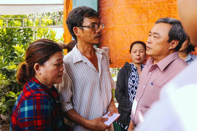 Nước mắt người thân của hiệp sĩ bị đâm tử vong: 