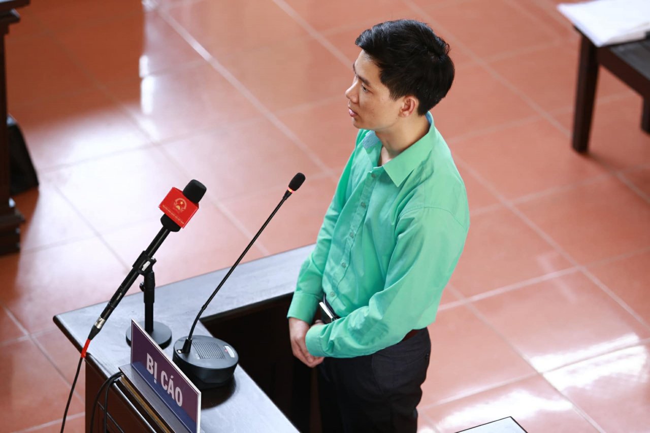 truc-tiep-xet-xu-vu-bac-si-hoang-cong-luong-ngay-165-bi-cao-tran-van-son-thua-nhan-lap-bien-ban-gian-doi
