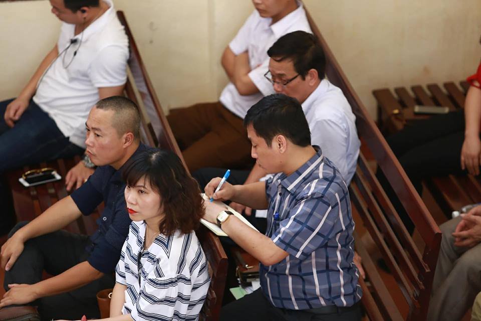 truc-tiep-xet-xu-vu-bac-si-hoang-cong-luong-ngay-165-tiep-tuc-xet-hoi-pho-giam-doc-benh-vien-tinh-hoa-binh