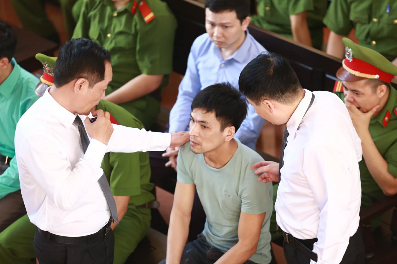 truc-tiep-xet-xu-vu-bac-si-hoang-cong-luong-ngay-175-luat-su-trung-bang-chung-rung-dong
