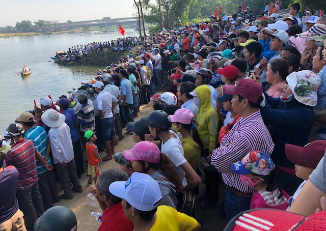 tan-hiep-phat-dong-hanh-cung-giai-dua-thuyen-truyen-thong-quang-nam