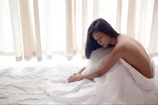 nguoi-mau-xuan-thuy-chap-nhan-lam-mau-nude-de-kiem-tien-thi-phai-chap-nhan-tai-nan-nghe-nghiep