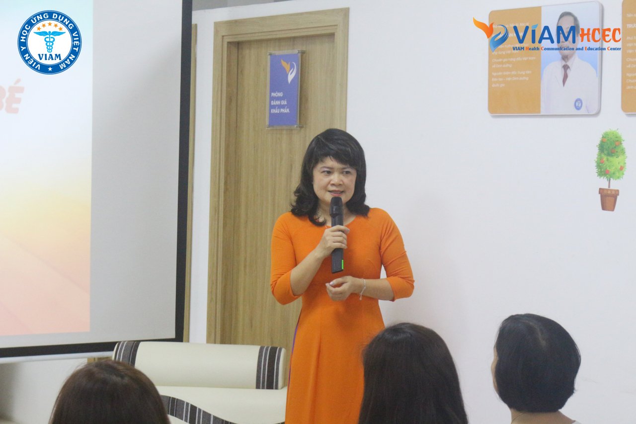 workshop-suc-khoe-va-dinh-duong-cho-tre-trong-mua-he