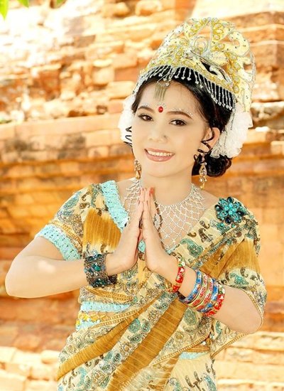 bach-lan-la-ai-va-nghe-si-cai-luong-bach-lan-qua-doi-do-ung-thu-phoi