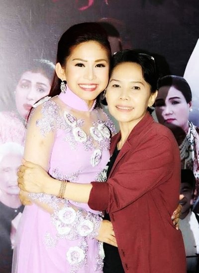 bach-lan-la-ai-va-nghe-si-cai-luong-bach-lan-qua-doi-do-ung-thu-phoi