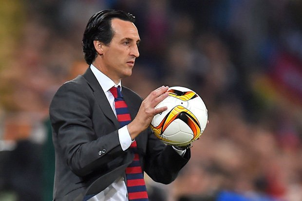 unai-emery-la-ai-va-unai-emery-co-gi-de-ngoi-ghe-hlv-arsenal