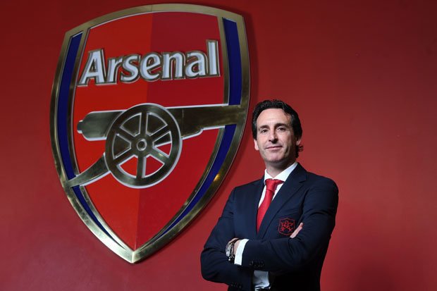 unai-emery-la-ai-va-unai-emery-co-gi-de-ngoi-ghe-hlv-arsenal