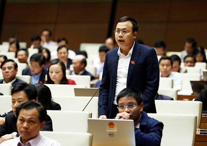 kien-nghi-bo-xang-ron95-doc-quyen-chuyen-tu-nha-nuoc-sang-tu-nhan