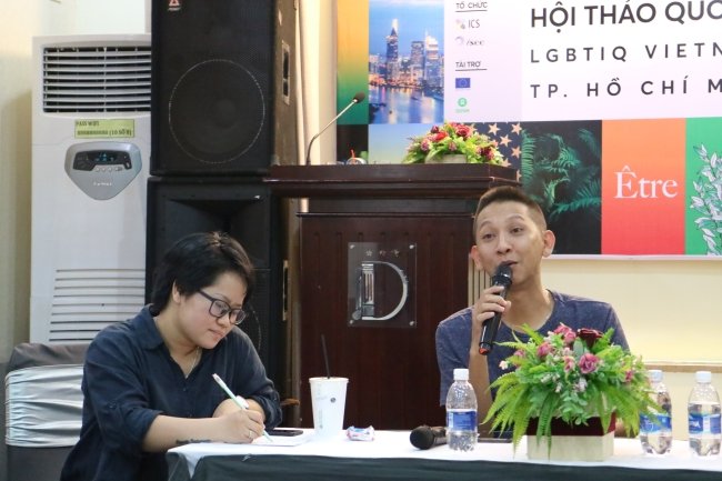 dao-dien-phim-lo-to-toi-tu-hao-la-nguoi-dong-tinh