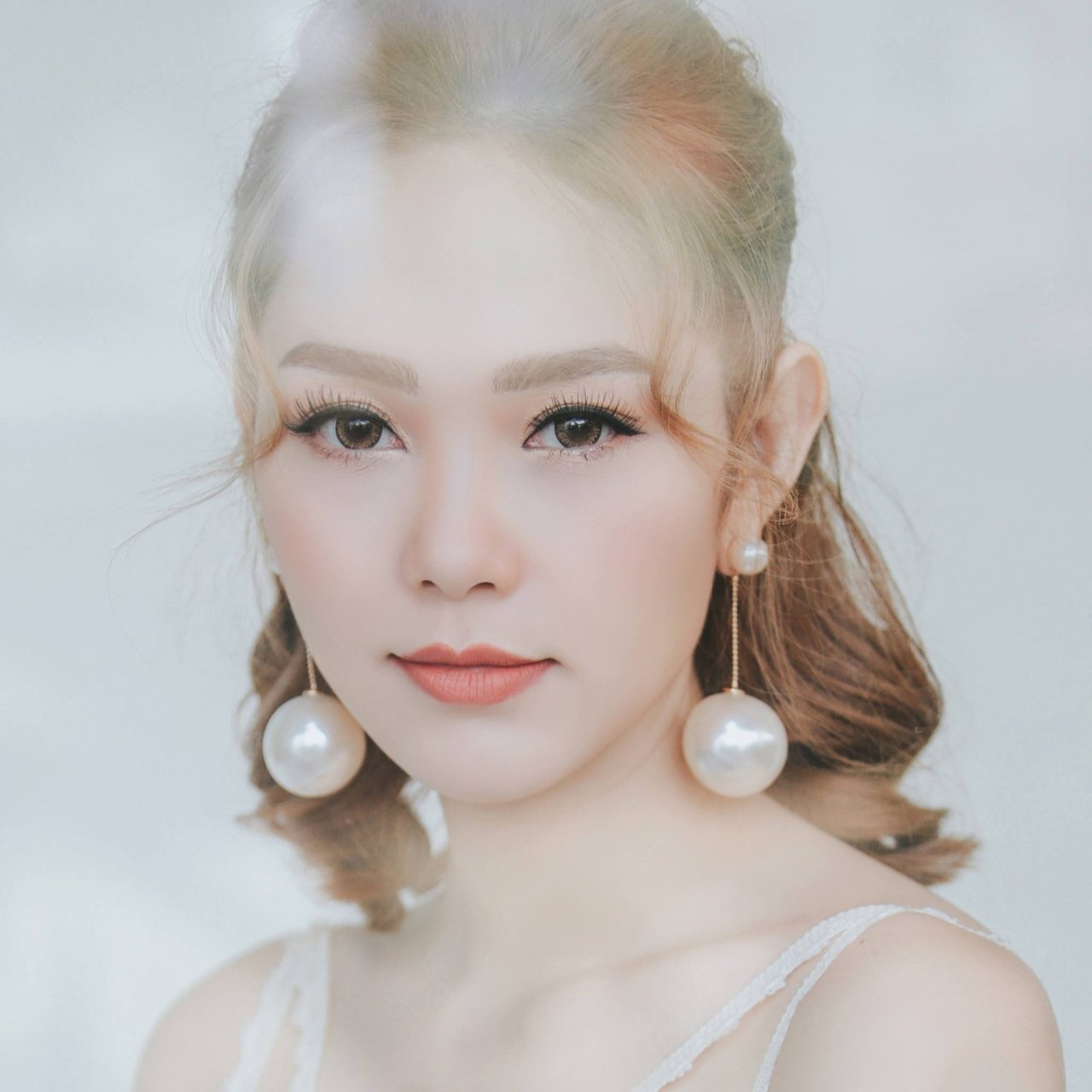 tai-sao-cong-chung-hut-hang-va-nem-da-the-face-vietnam-khi-minh-hang-tro-thanh-hlv