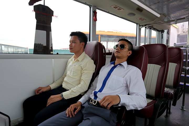 xe-buyt-2-tang-ha-noi-chinh-thuc-di-vao-hoat-dong-vao-ngay-mai-co-gi-dac-biet