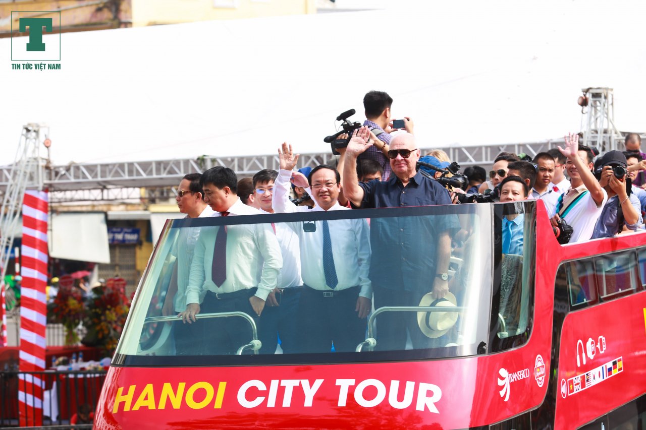 bus-2-tang