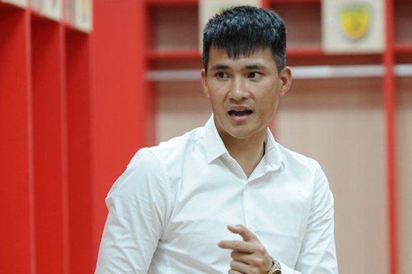 tu-truyen-phut-89-cua-cuu-tien-dao-le-cong-vinh-co-gi-dang-de-doc