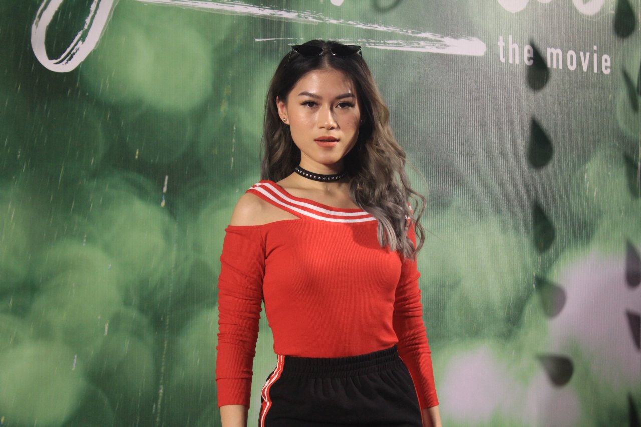 duc-phuc-mai-tai-phen-xuat-hien-cuc-dien-trai-canh-dan-trai-xinh-gai-dep-do-bo-tham-do-em-gai-mua