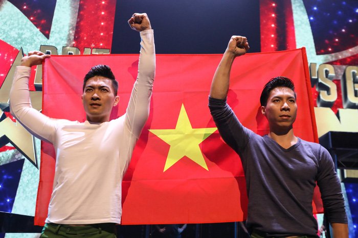 quoc-co-quoc-nghiep-thi-britains-got-talent-buoc-thut-lui-ve-dang-cap-nhung-thang-tien-manh-me-trong-long-nguoi-ham-mo