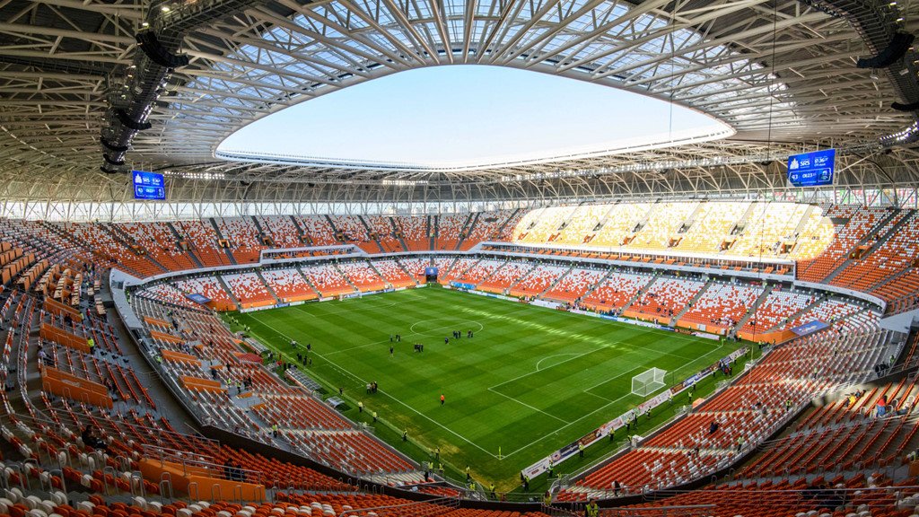 Ngắm 12 sân bóng tuyệt đẹp sẵn sàng phục vụ World Cup 2018