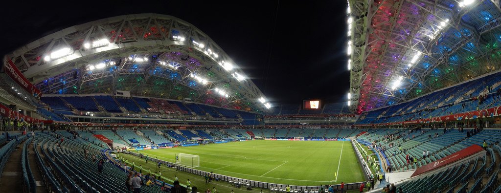 Ngắm 12 sân bóng tuyệt đẹp sẵn sàng phục vụ World Cup 2018