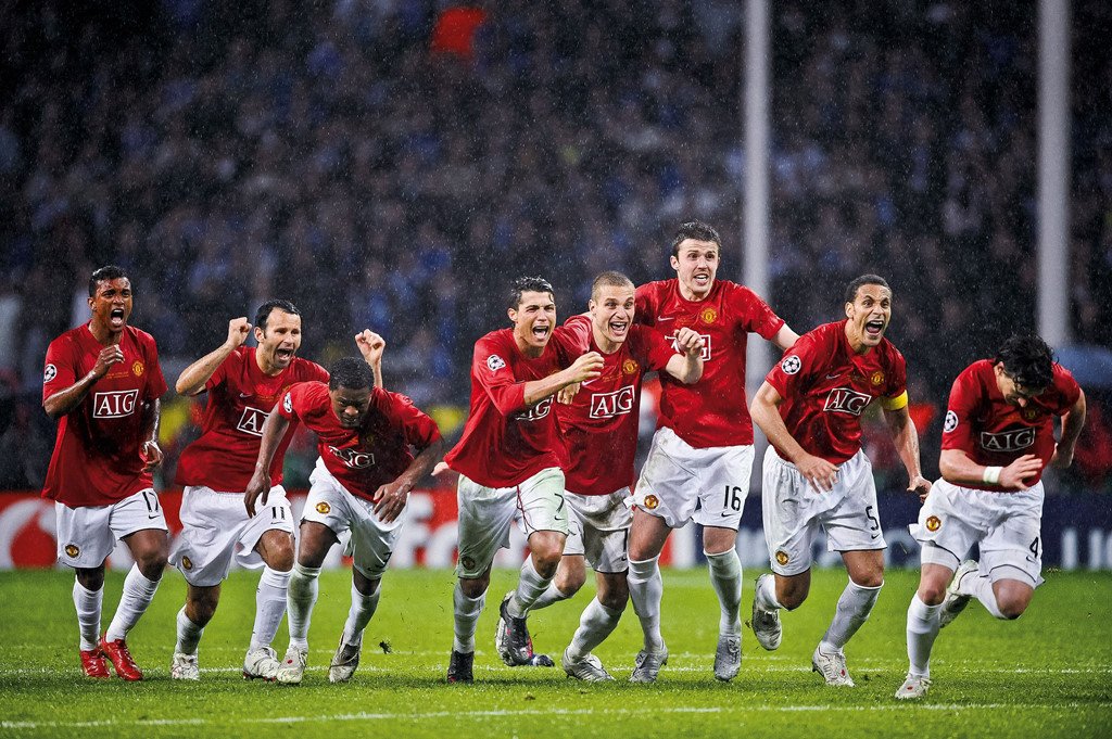 Ngắm 12 sân bóng tuyệt đẹp sẵn sàng phục vụ World Cup 2018