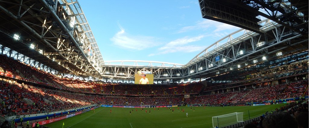 Ngắm 12 sân bóng tuyệt đẹp sẵn sàng phục vụ World Cup 2018