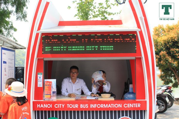 xe-buyt-mui-tran-diu-hiu-khach-sau-hon-tuan-lan-banh