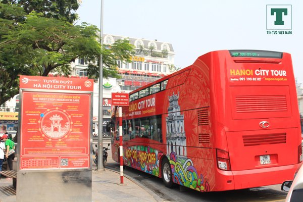 xe-buyt-mui-tran-diu-hiu-khach-sau-hon-tuan-lan-banh