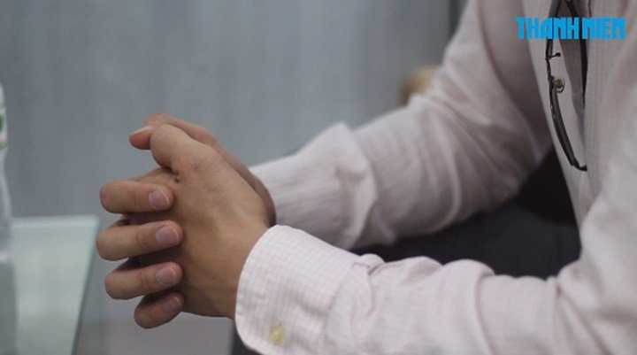 Thanh niên bị bắn ở cửa nhà phủ nhận có tình cảm với bà già 70 tuổi